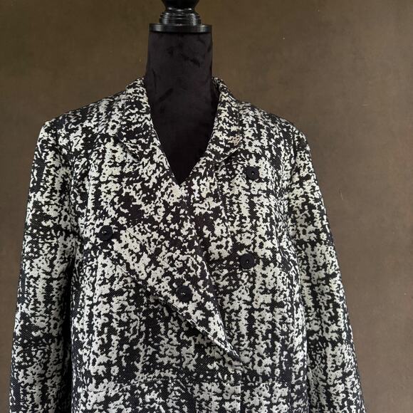 Lane Bryant Metallic Black & White Tweed Coat – Mid-Length, Lined Size 18/20 - Picture 2 of 12